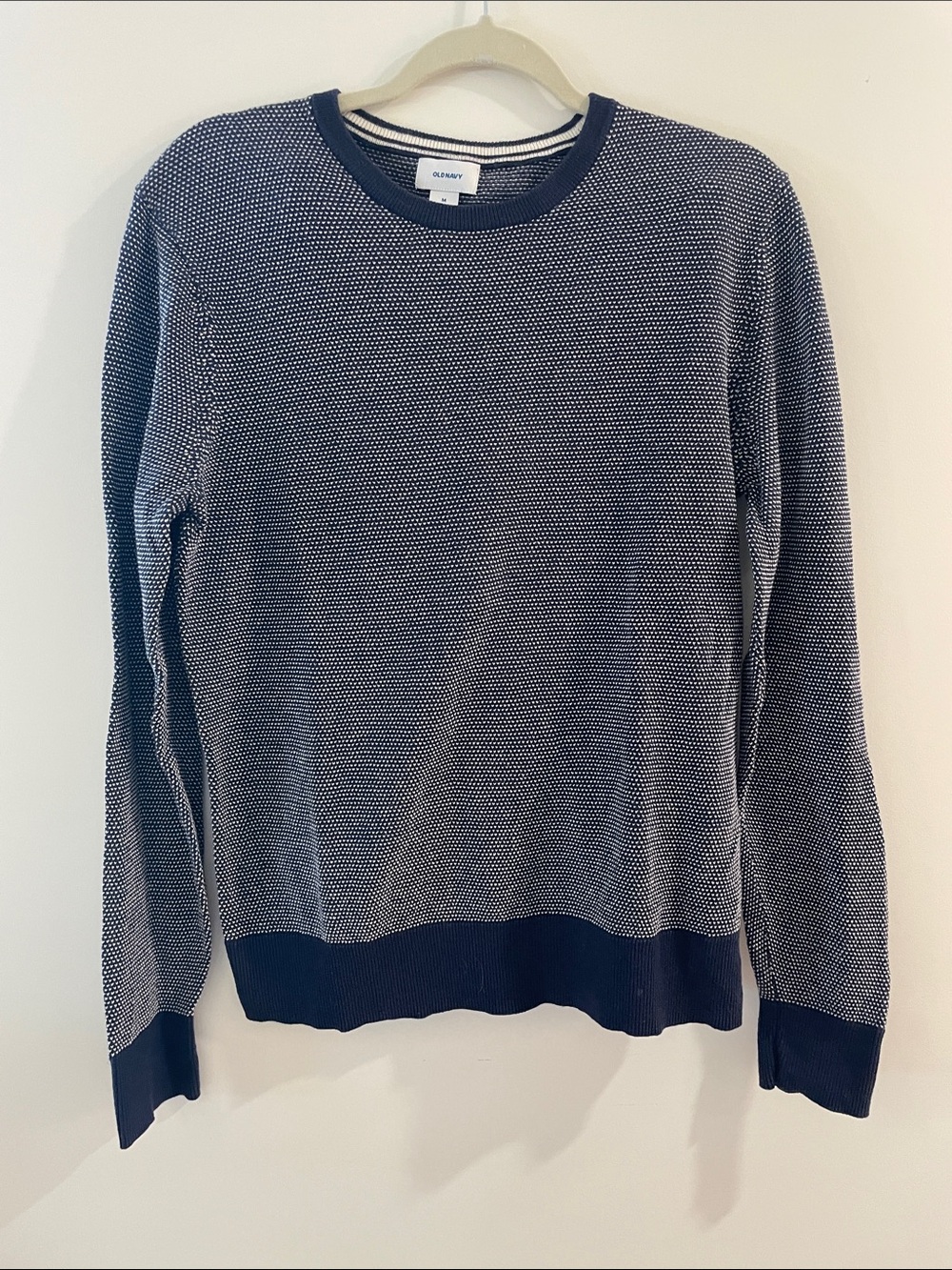 Club Room Navy and White Textured Crewneck Sweater